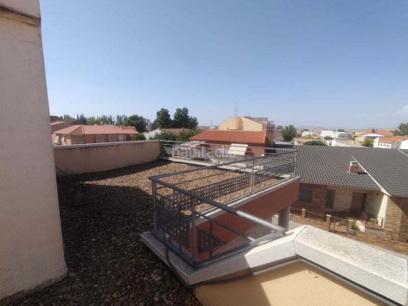 Foto e8948434-20f7-4bbe-b803-9ddd026726b5. Semi detached house with heating parking in Carrión de Calatrava