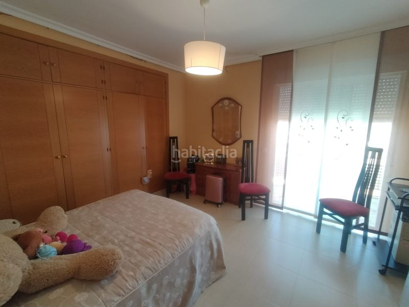 Foto ee0b5726-5277-4258-9a86-bd8d3b19b599. Semi detached house with heating parking in Carrión de Calatrava