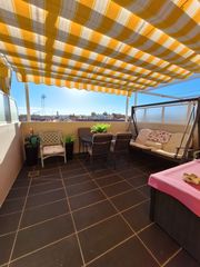 Àtic a Centro. El privilegio de vivir en getafe centro ático dúplex con dos ter