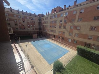 Piso en El Bercial. Vivienda en venta en el bercial. 4 dormitorios, garaje, trastero