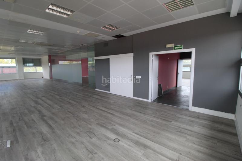 Foto 6206ef71-3b24-4061-a5f4-b63f1b5e817f. Rent office space with heating parking in Europolis Rozas de Madrid (Las)