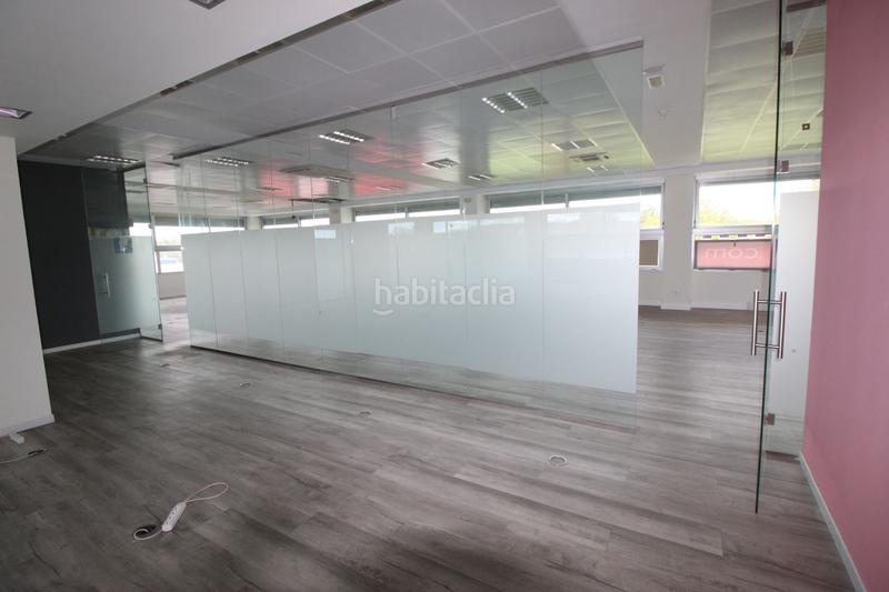 Foto 5530d893-31da-44c0-a015-42e86241de90. Rent office space with parking in Europolis Rozas de Madrid (Las)