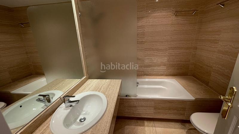Foto bc1a5460-0321-4981-93bf-b969e4ee1bac. Lloguer pis amb calefacció aparcament piscina a El Pinar-Punta Galea Rozas de Madrid (Las)