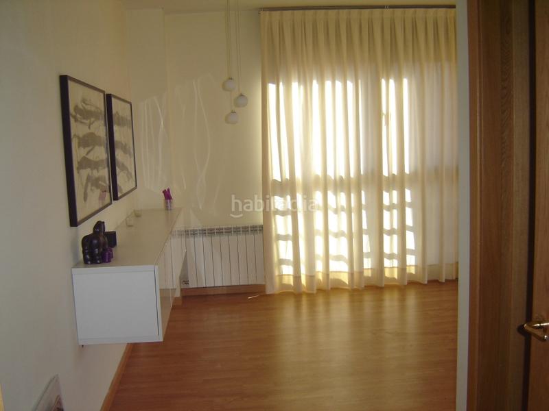 Foto dd19f790-a905-4c86-8e9c-777cde52530d. Location appartement dans calle maría blanchard 2 dans Rozas de Madrid (Las)