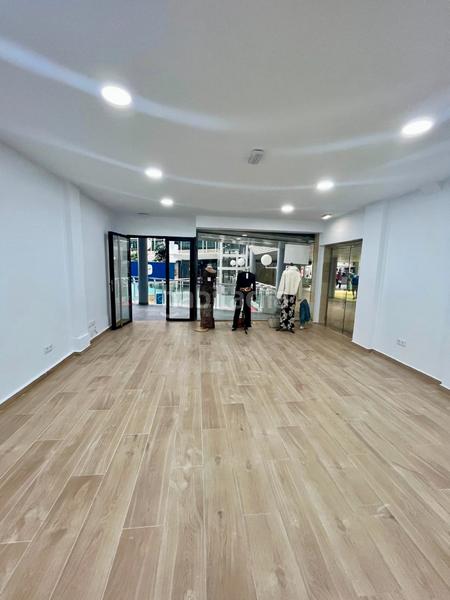 Foto 9f9dd42b-6279-41f4-b5b4-e0d3d9d755e8. Location local commercial dans El Burgo Rozas de Madrid (Las)