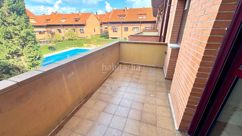 Foto e2277b35-7f92-4762-83ef-a0bd52f6884c. Location duplex avec chauffage piscine dans Casco Antiguo Torrelodones