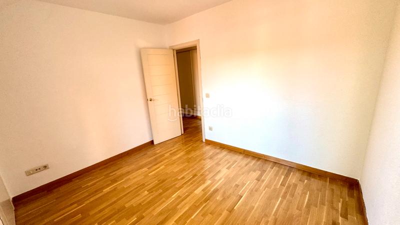 Foto 1c0f14e5-36c5-4fa8-9b1e-764d24e26e8c. Rent duplex with heating pool in Casco Antiguo Torrelodones