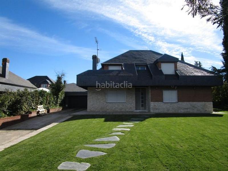 Foto 4a642d66-e80e-4300-83f4-dd0b1dd57dd8. Rent chalet with fireplace heating pool in Monte Rozas Rozas de Madrid (Las)