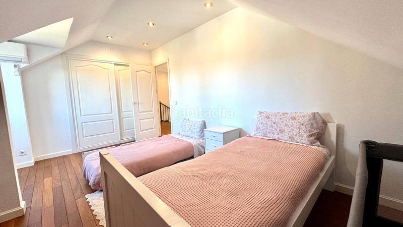 Foto 7eb260ea-9264-4f7d-b290-d807ff633da8. Rent chalet with fireplace heating pool in Monte Rozas Rozas de Madrid (Las)