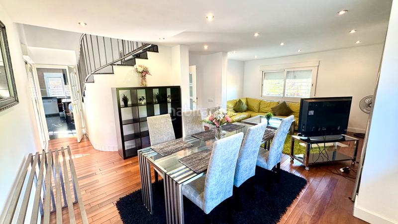 Foto dd9c490b-3a1b-4bd0-af58-dcdb536b4259. Location chalet avec cheminée chauffage piscine dans Rozas de Madrid (Las)