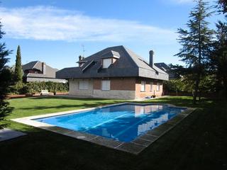 Rent Chalet in Monte Rozas
