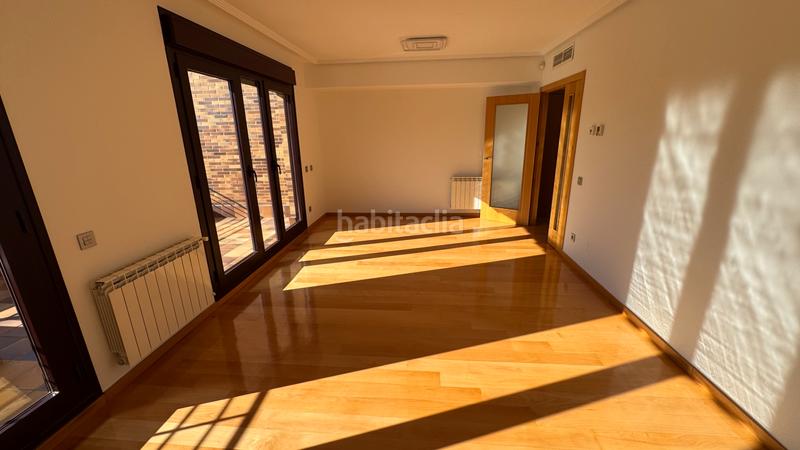 Foto 031a2ae6-d635-435d-b9be-3297d55a8949. Appartamento con riscaldamento parcheggio piscina in Rozas de Madrid (Las)