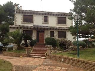 Chalet in El Molí. Chalet en cumbres de calicanto