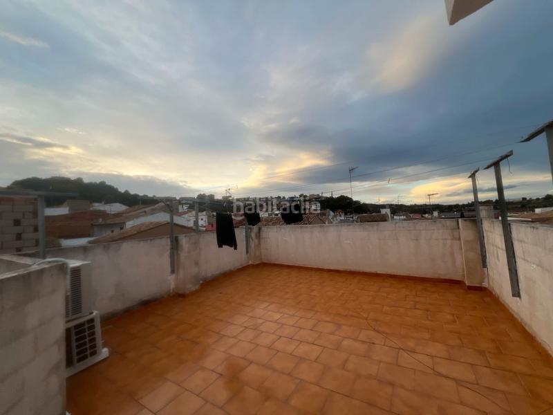 Foto 32ad5e6d-9b1a-4589-9e5b-89098e2ef7f4. Appartamento con riscaldamento parcheggio in Godelleta