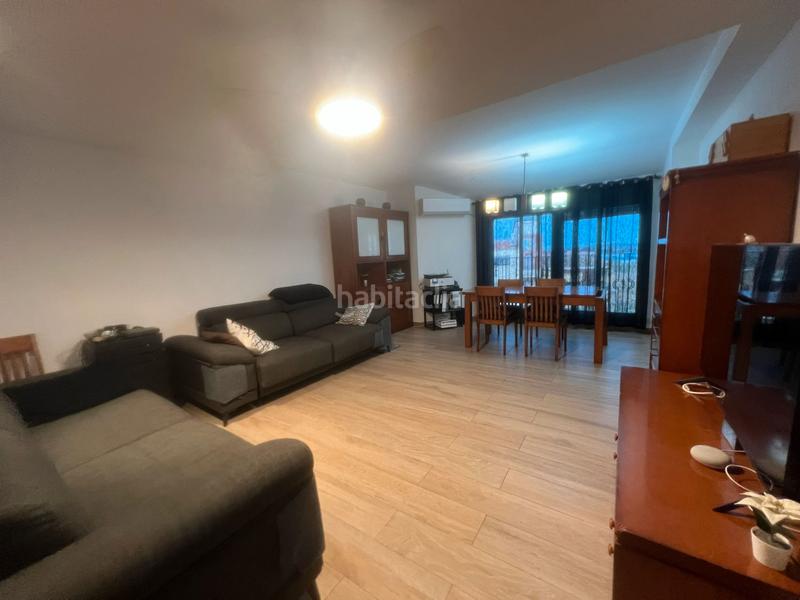 Foto 9728e91f-cbf0-4dc2-80d1-43e5638a71c4. Appartamento con riscaldamento parcheggio in Godelleta