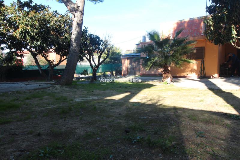 Foto 732173fc-199b-490f-8773-aac7ac749c52. Chalet con piscina in Los Felipes-Corral de Carmelo Chiva