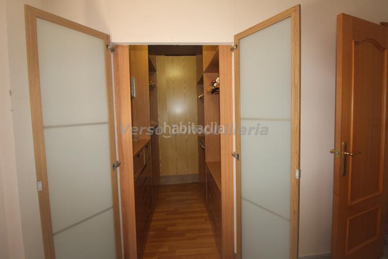 Foto 211dd23c-f733-45bf-95ba-537ac5cc16ad. Chalet bonito chalet en zona La Loma miralcampo () en Chiva