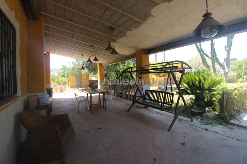 Foto 8ee2e2ff-d0e9-4ae8-8854-b818c553864e. Chalet bonito chalet en zona La Loma miralcampo () en Chiva