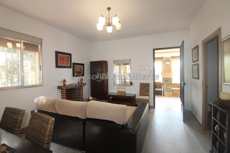 Foto 49d596b8-ae37-464e-99bc-db093bee1bfe. Chalet in Godelleta