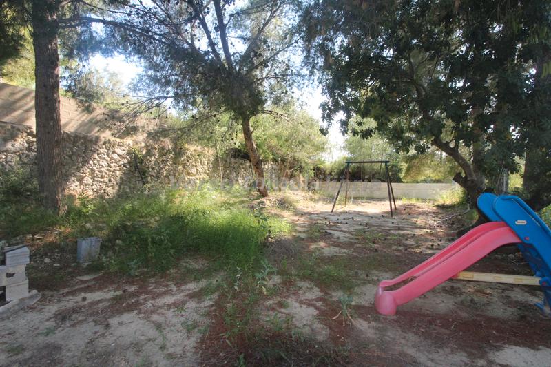 Foto c28e57c9-f74e-43a0-98a2-27f8e4274a32. Chalet in Godelleta