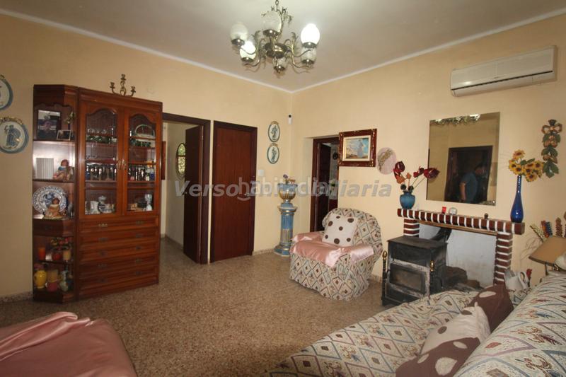 Foto a42e683b-8d61-4fa6-843f-e189c81dc4b8. Chalet  a 5 minutos de godelleta en Los Rosales Madrid