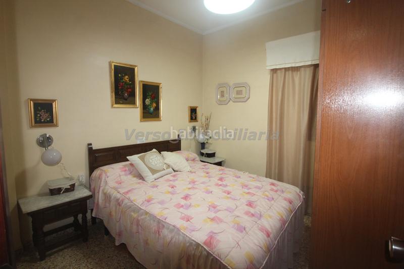 Foto c2af9a64-fc81-4854-8e1e-1bad00821210. Chalet  a 5 minutos de godelleta en Los Rosales Madrid