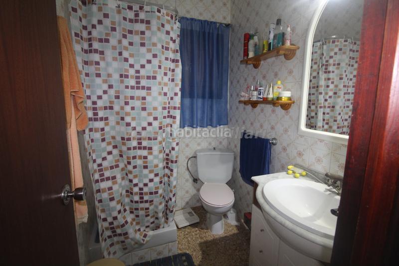 Foto d11f9850-69bd-4ba9-a614-ab95fad5b65e. Chalet  a 5 minutos de godelleta en Los Rosales Madrid
