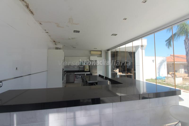 Foto 17796b69-57a7-4519-969b-c8399ead0720. Chalet with fireplace heating pool in Sierra Perenchiza-Cumbres de Calicanto-Sto Domingo Chiva