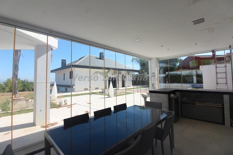 Foto 40dc7030-d0f6-43ac-b103-50e2ab93898a. Chalet with fireplace heating pool in Sierra Perenchiza-Cumbres de Calicanto-Sto Domingo Chiva