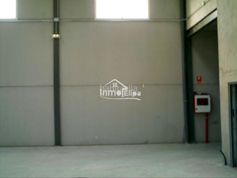 Foto 8c64fd6c-2157-42af-8614-4b751a68c881. Bâtiment à usage industriel dans Chapinería