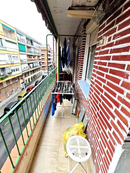 Foto 8267ef6d-e814-4dc9-aa2f-eddff51ee400. Flat with heating in Ventas Madrid