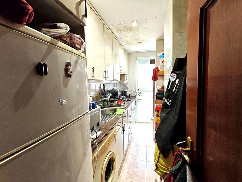 Foto 8f66e581-179e-4aa5-a320-8c7a0c6a0f04. Flat with heating in Ventas Madrid