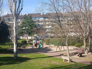 Location Appartement  Calle playa de samil. Piso recién reformado