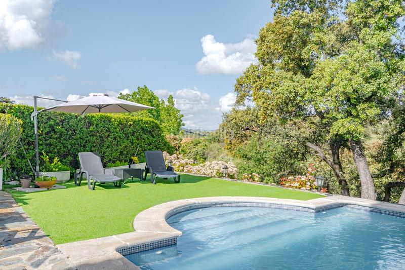 Foto 9716c7f9-0b66-4a63-abc7-8048a6e3f143. Chalet en Pino Alto-Navarredonda Valdemorillo