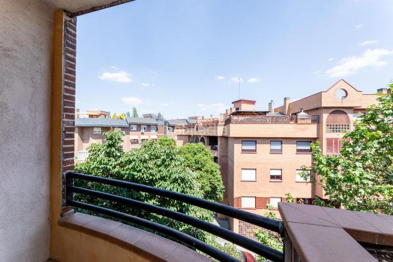 Foto db370c49-3a4e-4510-a39f-0ad4c53c0097. Piso apartamento . luminoso.. en Casco Antiguo Majadahonda