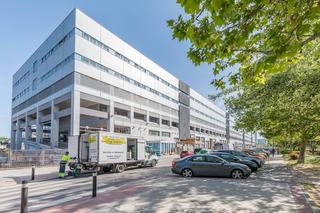 Locale commerciale in Calle ISABEL COLBRAND 10