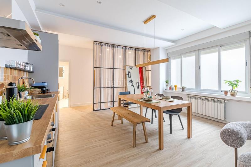 Foto b9f24cd5-72bb-4074-96a0-af3b84eb4b2a. Apartamento en Sol Madrid