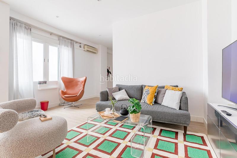 Foto c2b03155-fd5e-458f-87e4-e228a1ce6253. Apartamento en Sol Madrid