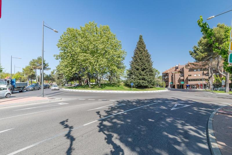 Foto 1b8dd532-b7b8-4dd6-ab5c-de59420630ba. Piso en avenida de españa 4 fabuloso estudio en Avenida Europa Pozuelo de Alarcón