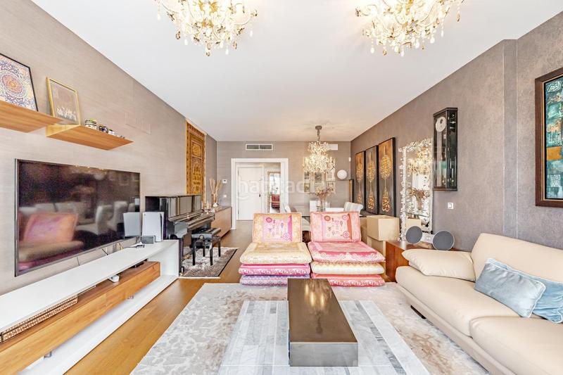 Foto 06b317b7-c6ae-4e34-97cb-3a2eee4245b8. Alquiler planta baja exclusiva vivienda en planta baja con jardín privado en Madrid