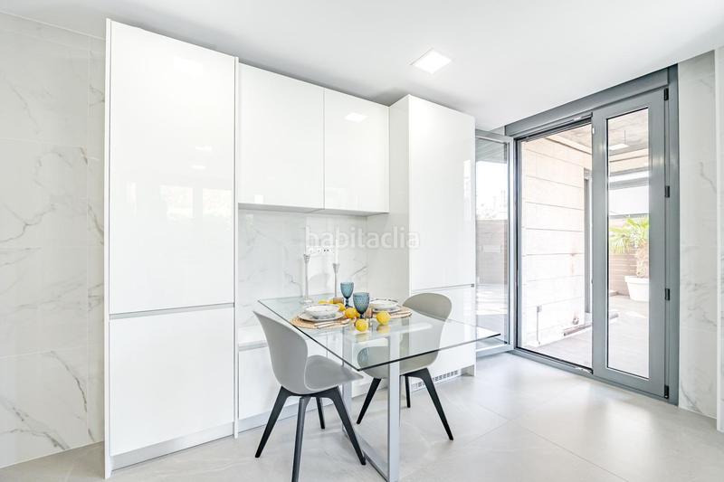 Foto 16bfd6f1-ac6b-4c1d-a286-6612e1724b60. Alquiler planta baja exclusiva vivienda en planta baja con jardín privado en Madrid