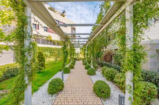 Location Rez-de-chaussée à Aravaca. Exclusiva vivienda en planta baja con jardín privado