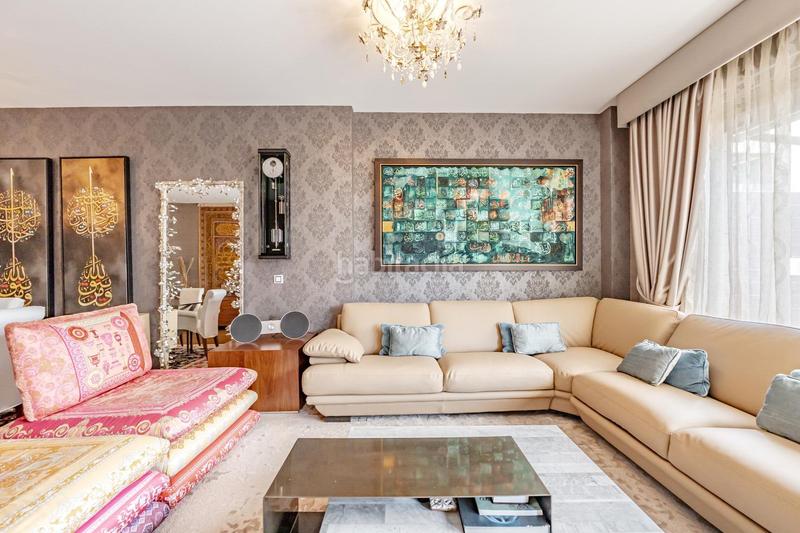 Foto c20184e0-0d12-45f0-a53d-0eae241a9ece. Alquiler planta baja exclusiva vivienda en planta baja con jardín privado en Madrid