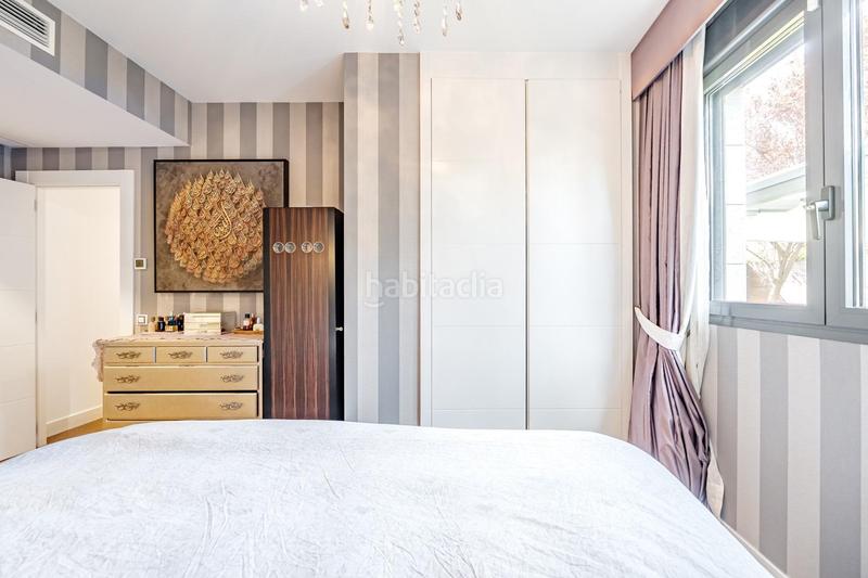 Foto fc854c40-1421-49bf-9751-94ea7a059584. Alquiler planta baja exclusiva vivienda en planta baja con jardín privado en Madrid