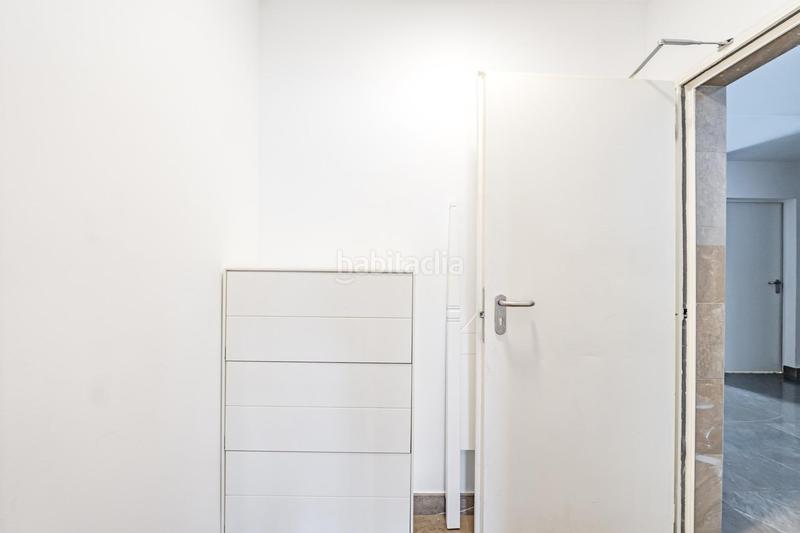 Foto 04012707-a23d-47f2-bb8d-c34d83c1fa76. Lloguer planta baixa amb calefacció aparcament a Madrid