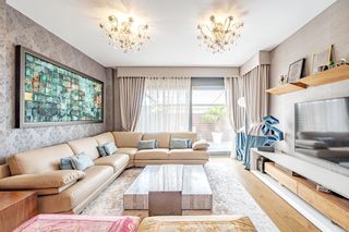 Miete Erdgeschoss in Aravaca. Exclusiva vivienda en planta baja con jardín privado