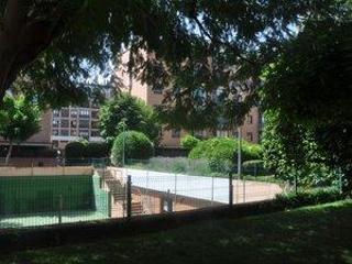 Lloguer Pis a Aravaca. Precioso bajo con terraza al jardín.