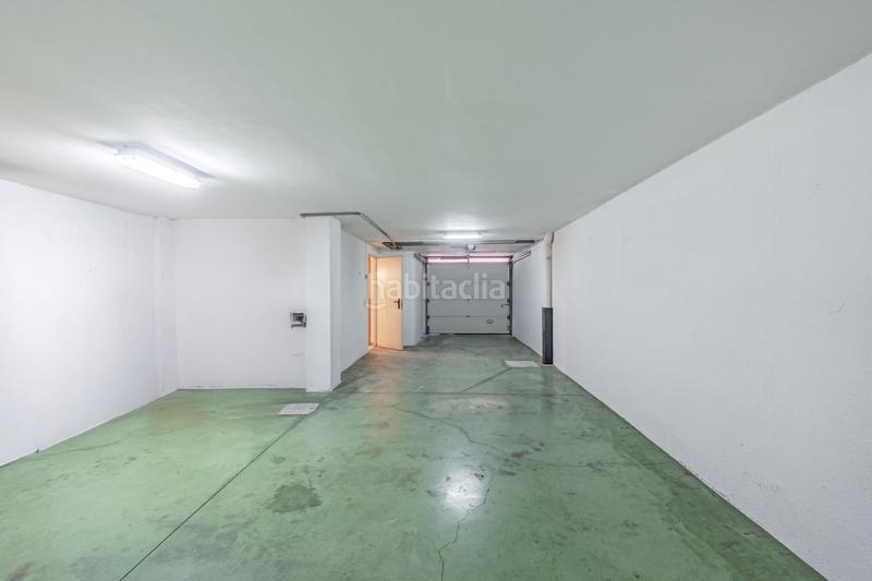 Foto 90e1c608-ac9b-4180-aa76-0b17e1706559. Casa aparellada amb calefacció aparcament piscina a Pozuelo de Alarcón