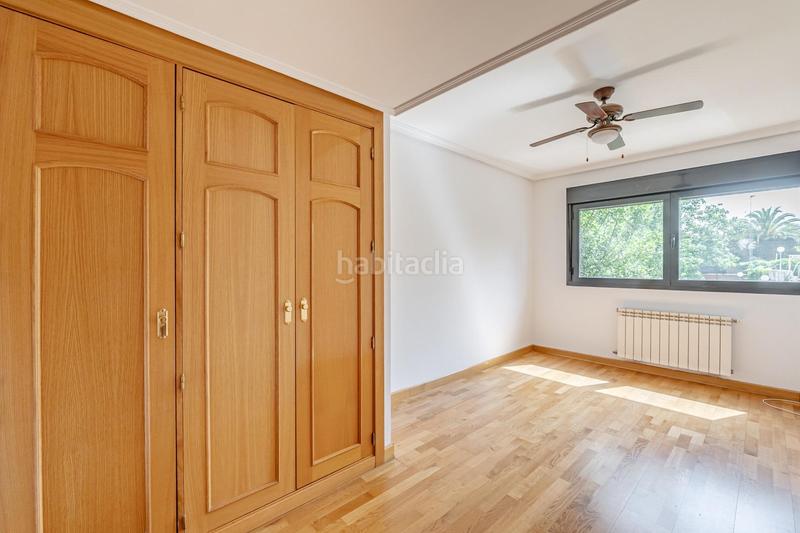 Foto 24dbf568-cddd-49e6-b0d1-dc7d6e73369a. Casa bifamiliare con riscaldamento parcheggio piscina in Pozuelo de Alarcón