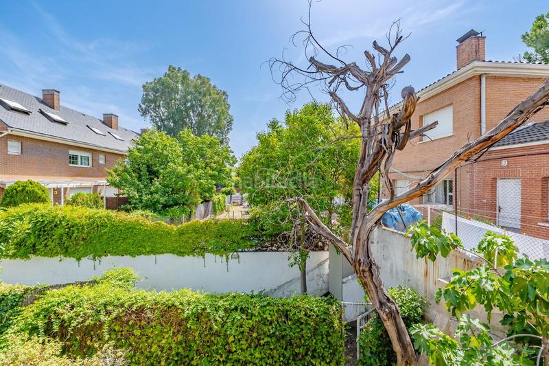 Foto 31cc0bf8-e9d7-4a19-bfe8-19af618da801. Casa bifamiliare con riscaldamento parcheggio piscina in Pozuelo de Alarcón